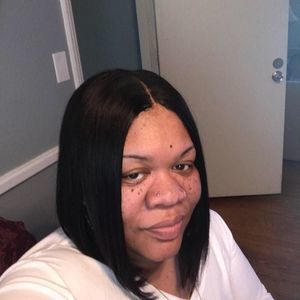 Meet your Posher, Crystal